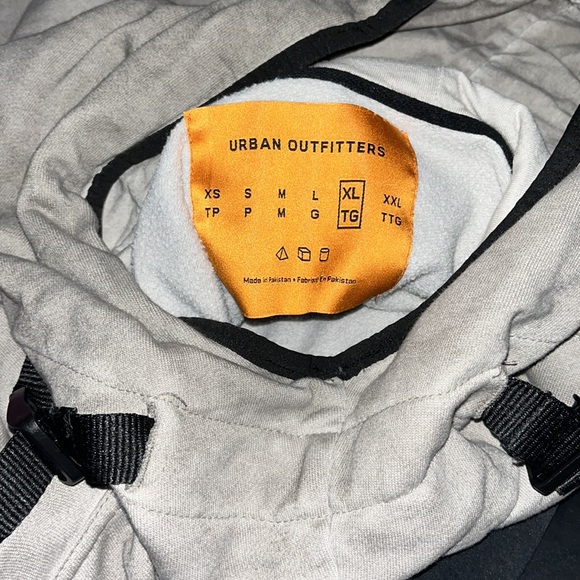 WORN ONCE Urban Outfitters Utility Hoodie Sweatshirt Grey Overdye Scuba Hood - Picture 3 of 3